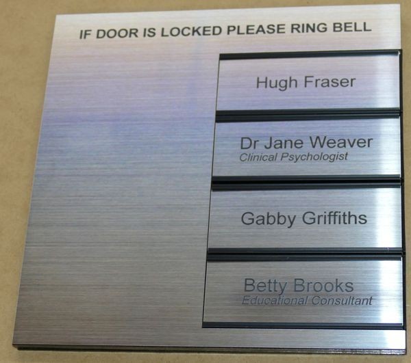 4 Names 40 x 100 mm with panel for door bell