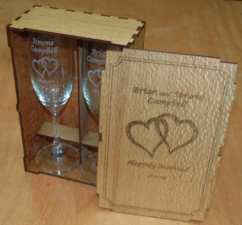Silky Oak champagne presentation box engraved