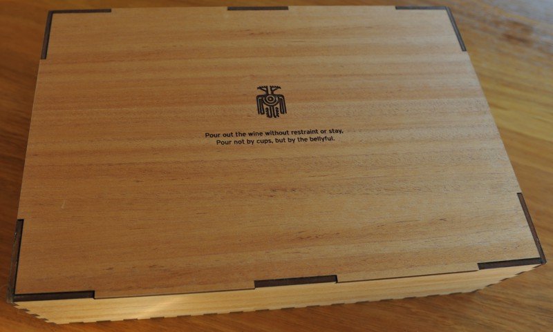 Blackwood engraved box with 4 wine glasses
