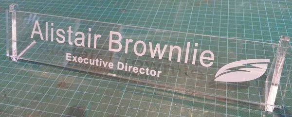 Desk name plate clear acrylic white print