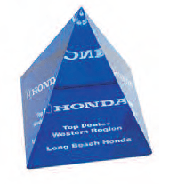Pyramid - Blue Base - Medium 87x87x106 mm