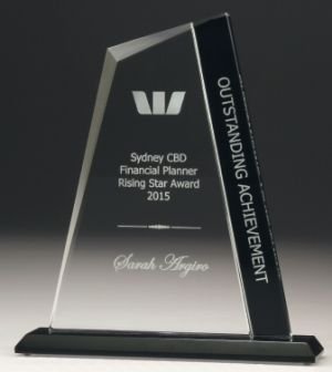 Glass award peak with black band 180 mm